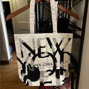 The New Yorker Graphic Canvas Tote - Black and Cream